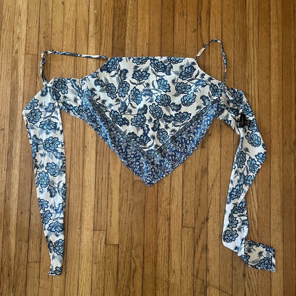 T.J.Maxx Blue and White Floral Tank Top